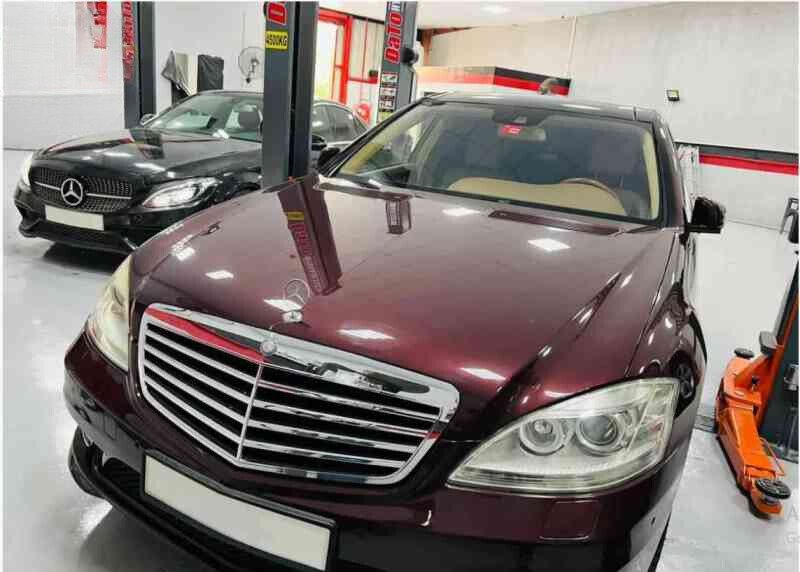 Mercedes Benz S-Class W22i Tyre Replacement